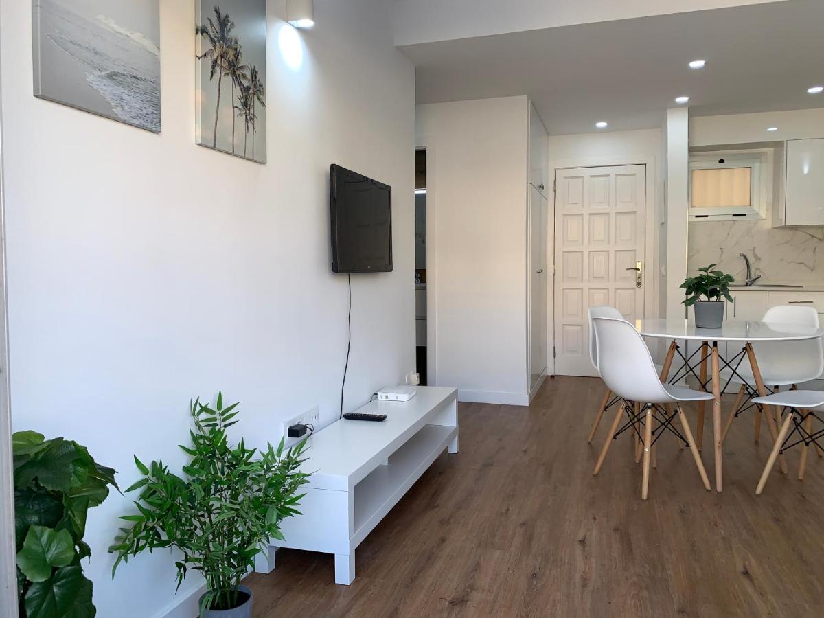 Apartment Fantastic Apartment. Cristianos. Free Wifi. *